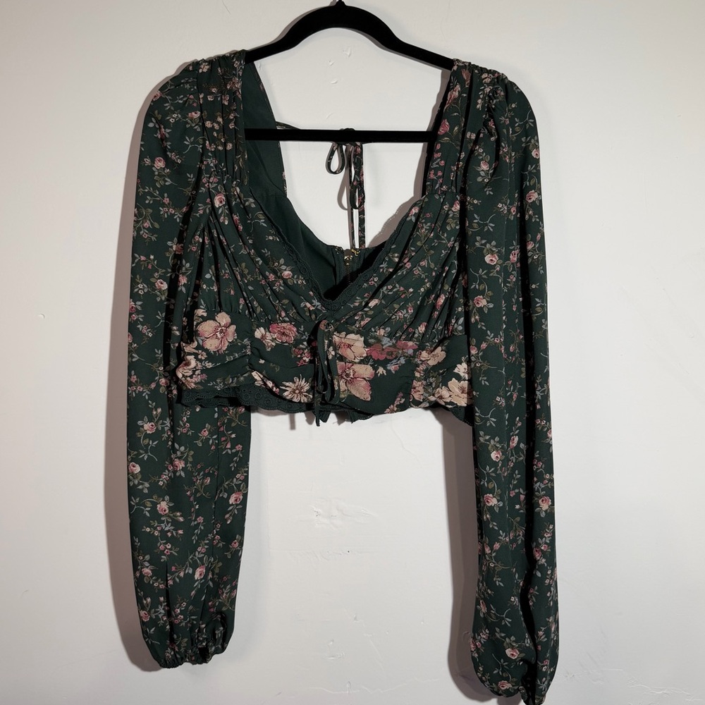 Altar'd State Dark Green Floral Crop Top Blouse XL Cottagecore Boho Romantic